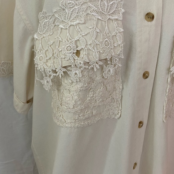Upper West Side Shirt with Lace Accent - Picture 2 of 10